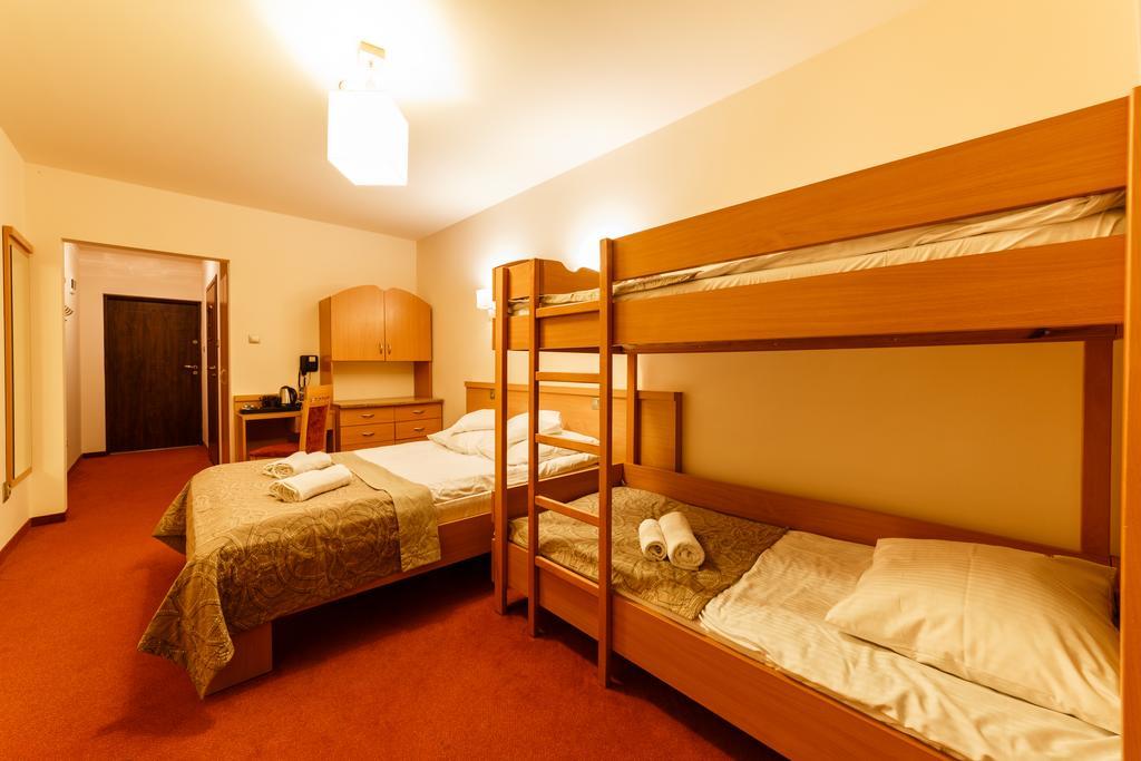 Hotel Sanvit Lake Resort & Spa Окунинка Екстериор снимка