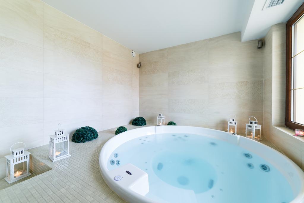 Hotel Sanvit Lake Resort & Spa Окунинка Екстериор снимка